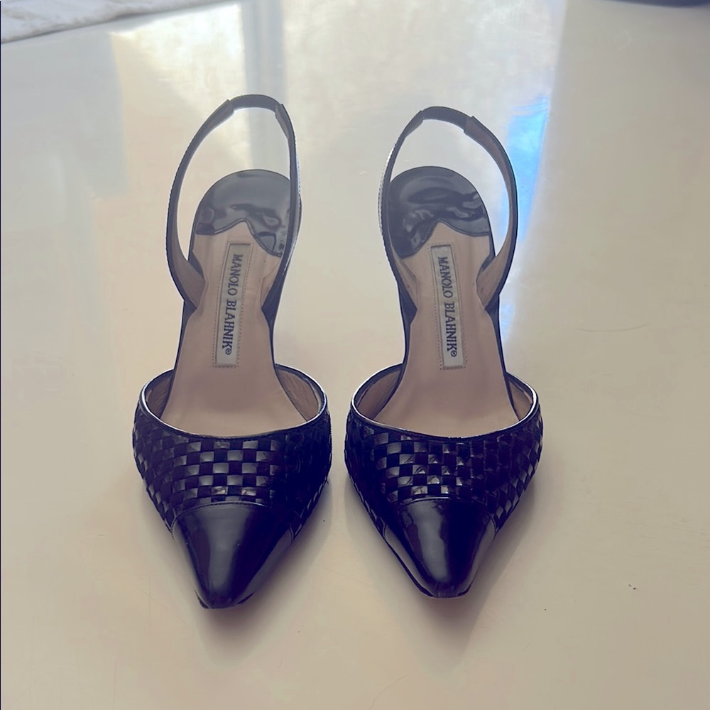 Manolo Blahnik Black Woven Pointed Slingback Heels